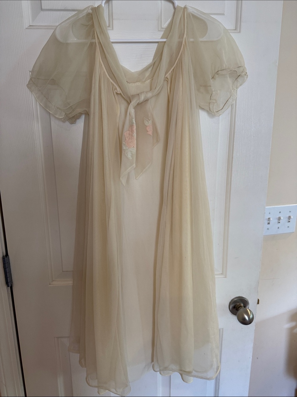 vintage Yolanda Chiffan Peignoir Robe 1960s Sheer Puffy Sleeve Ivory Cream L